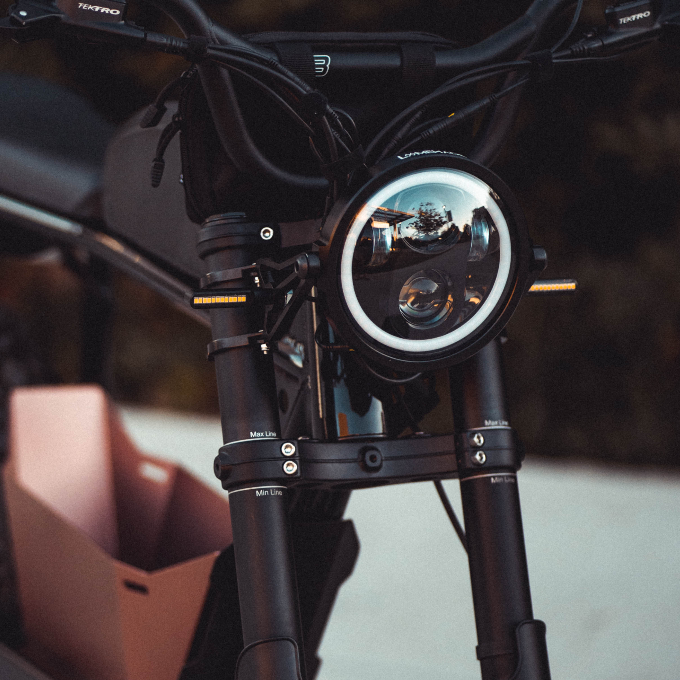 Indicator lights for Super73