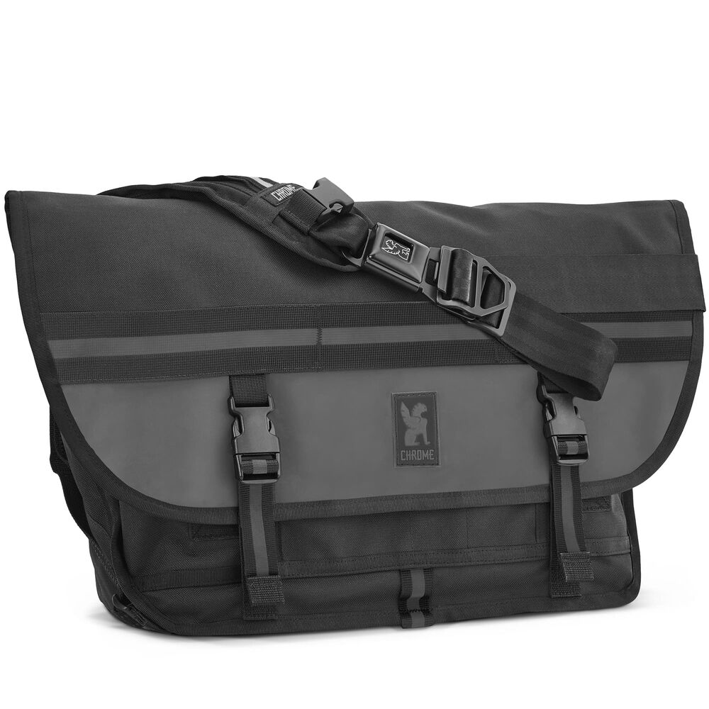 Citizen Messenger Bag by Chrome industries